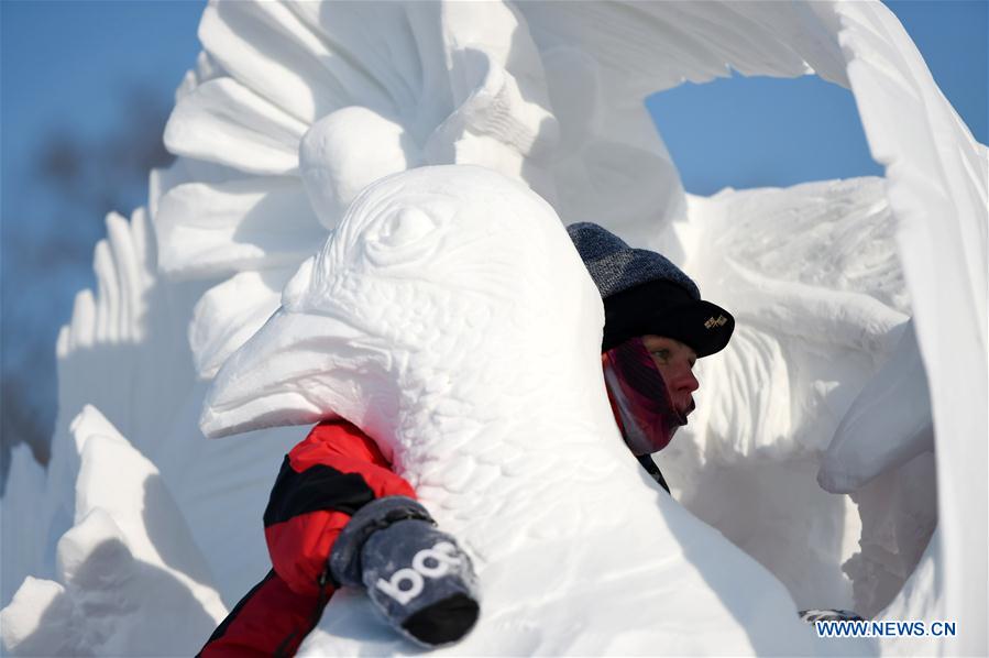 CHINA-HARBIN-SNOW SCULPTURE (CN)