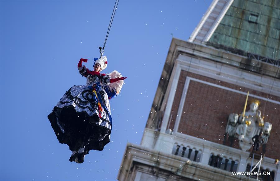 ITALY-VENICE-CARNIVAL-FLIGHT OF THE ANGEL