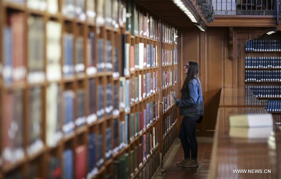 U.S.-NEW YORK-LIBRARY