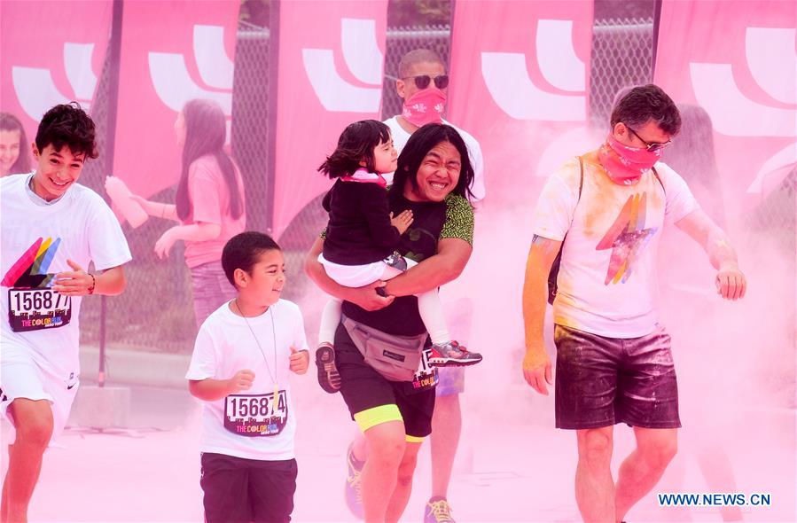 (SP)U.S.-LOS ANGLES-COLOR RUN