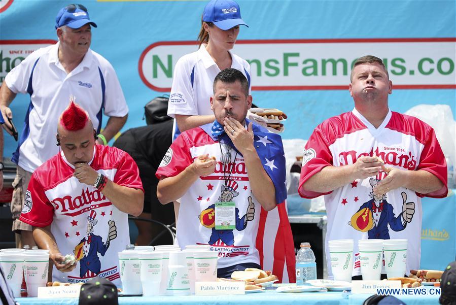 U.S.-NEW YORK-HOT DOG EATING CONTEST