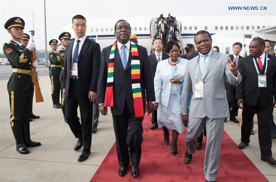 CHINA-BEIJING-ZIMBABWE-PRESIDENT-ARRIVAL (CN)