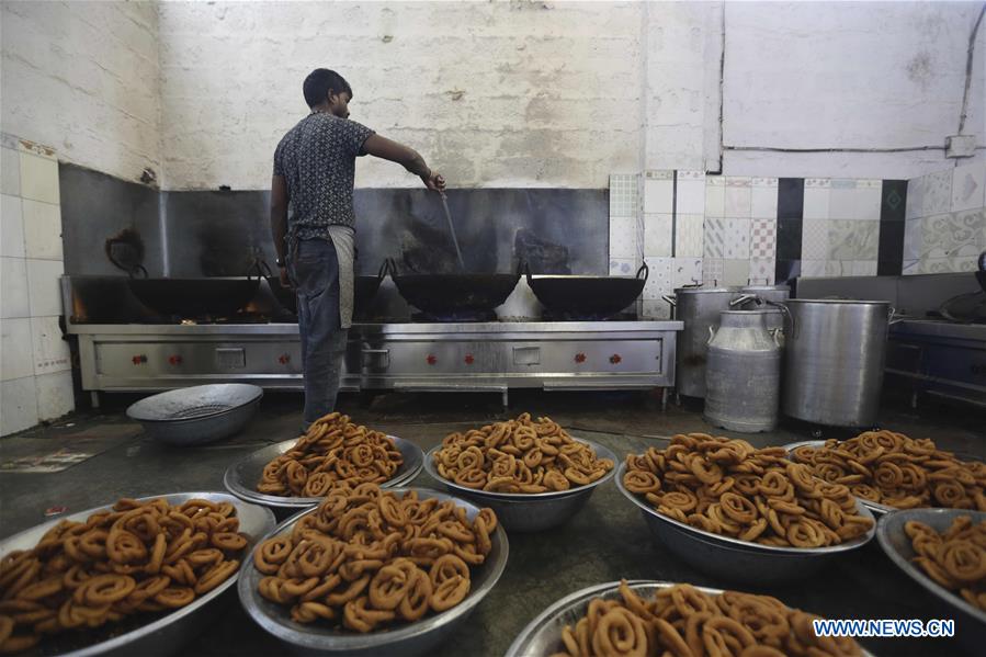 NEPAL-KATHMADNU-TIHAR FESTIVAL-SWEETS