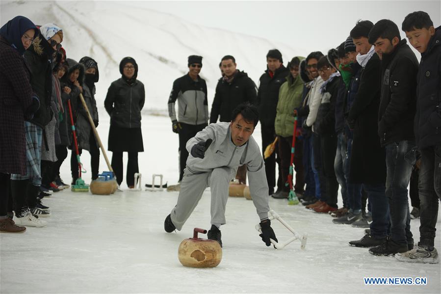 (SP)AFGHANISTAN-BAMYAN-WINTER GAME FESTIVAL