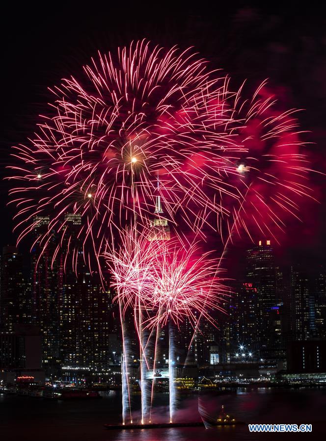 U.S-NEW YORK-FIREWORKS-CHINESE NEW YEAR