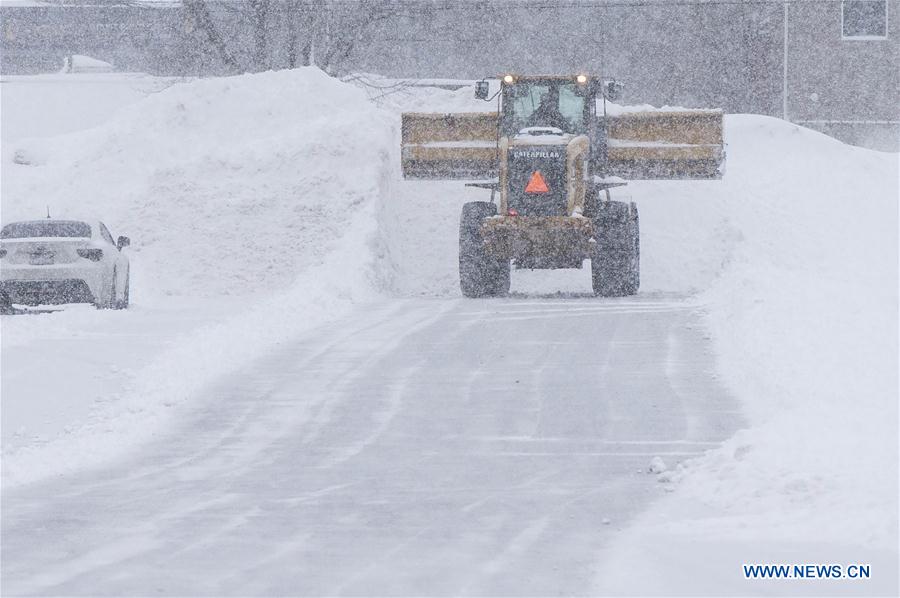 CANADA-TORONTO-SNOWFALL