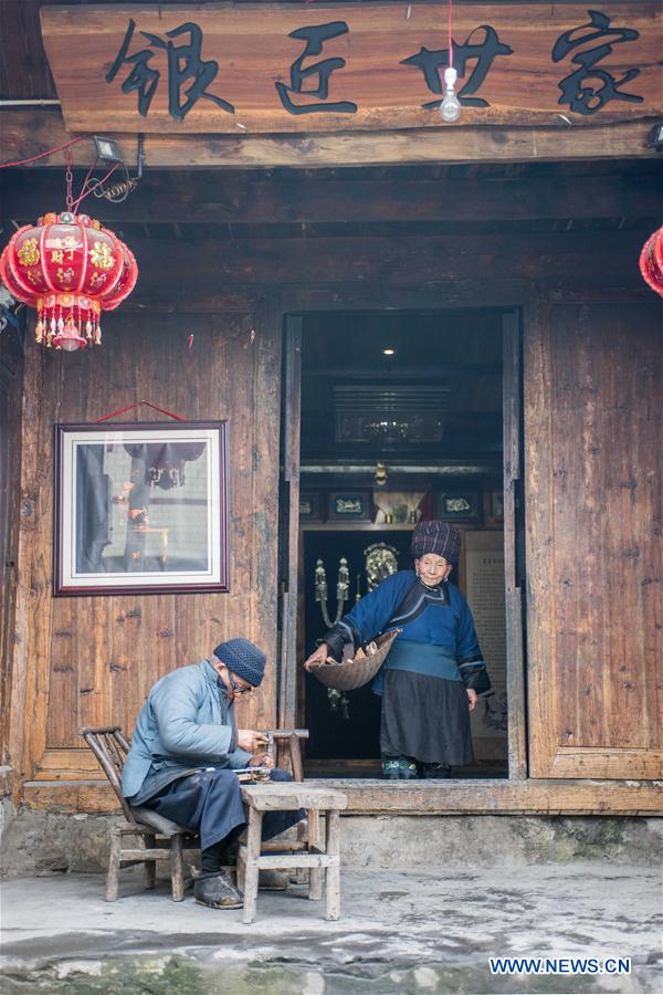 CHINA-HUNAN-XIANGXI-SILVER MAKING (CN)