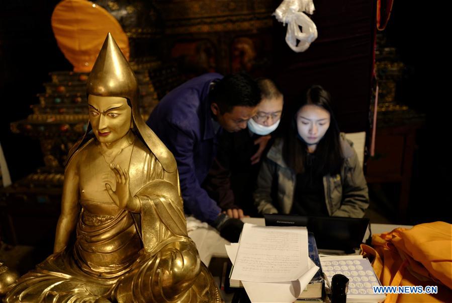 Xinhua Headlines: China launches largest ancient books protection project at Potala Palace