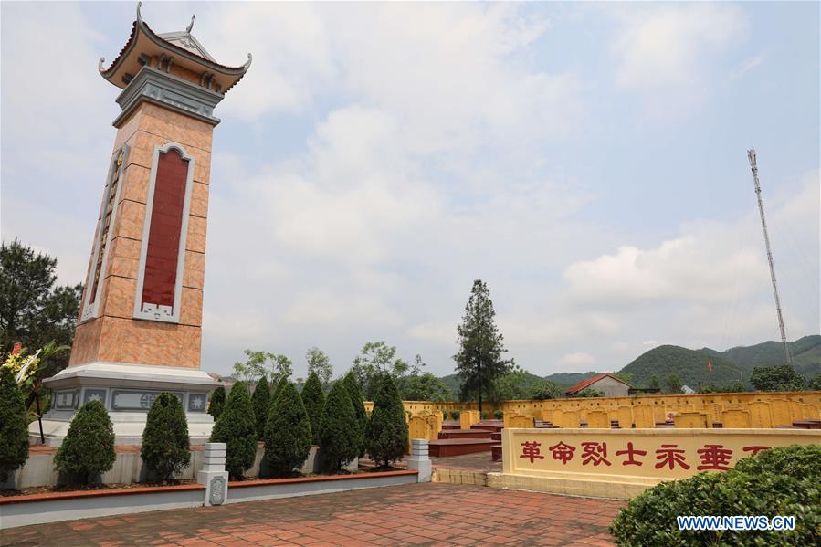 VIETNAM-THAI NGUYEN-CHINESE MARTYRS-TOMB SWEEPING