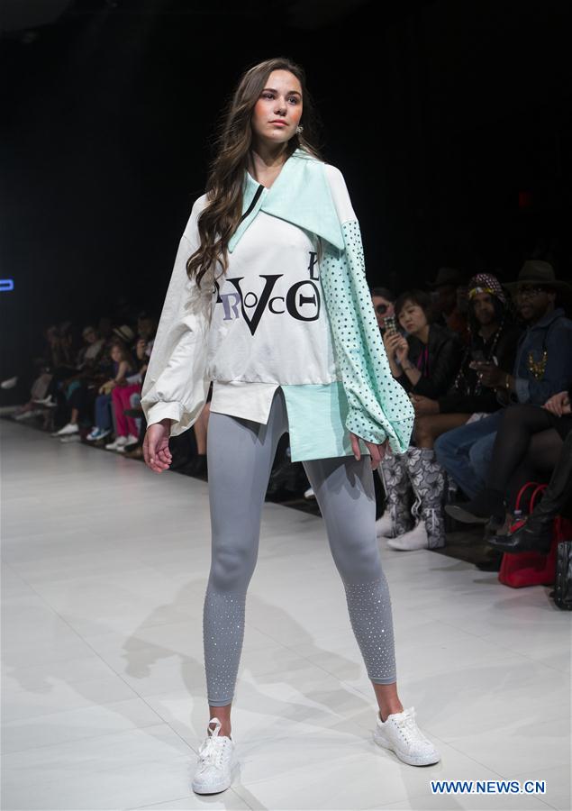 CANADA-TORONTO-FASHION SHOW