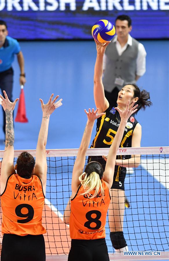 (SP)TURKEY-ISTANBUL-VOLLEYBALL-TURKISH WOMEN'S LEAGUE-VAKIFBANK VS ECZACIBASI