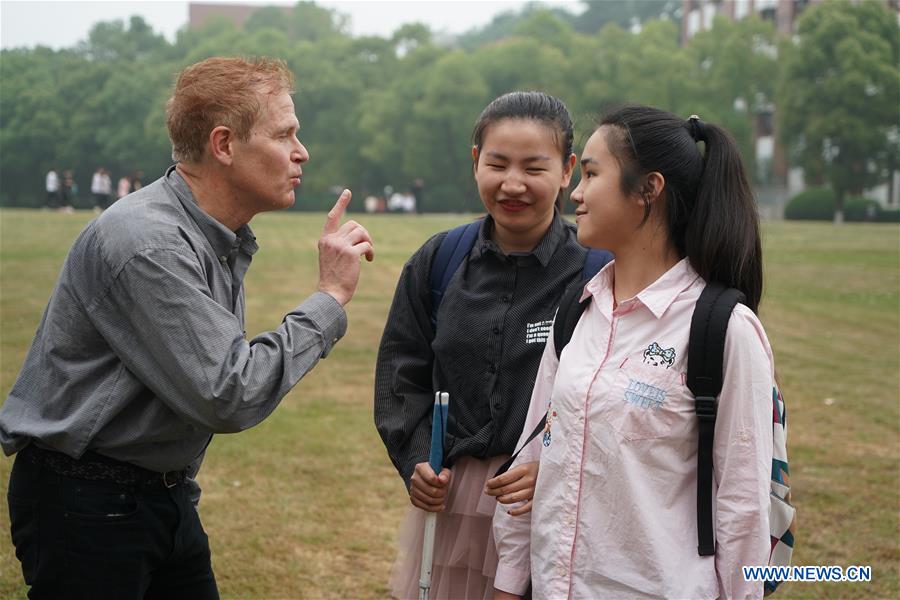 CHINA-NANJING-VISUALLY IMPAIRED GIRLS-DREAMS (CN)