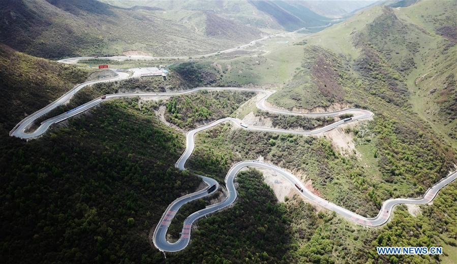 CHINA-GANSU-HIGHWAY-SCENERY (CN)