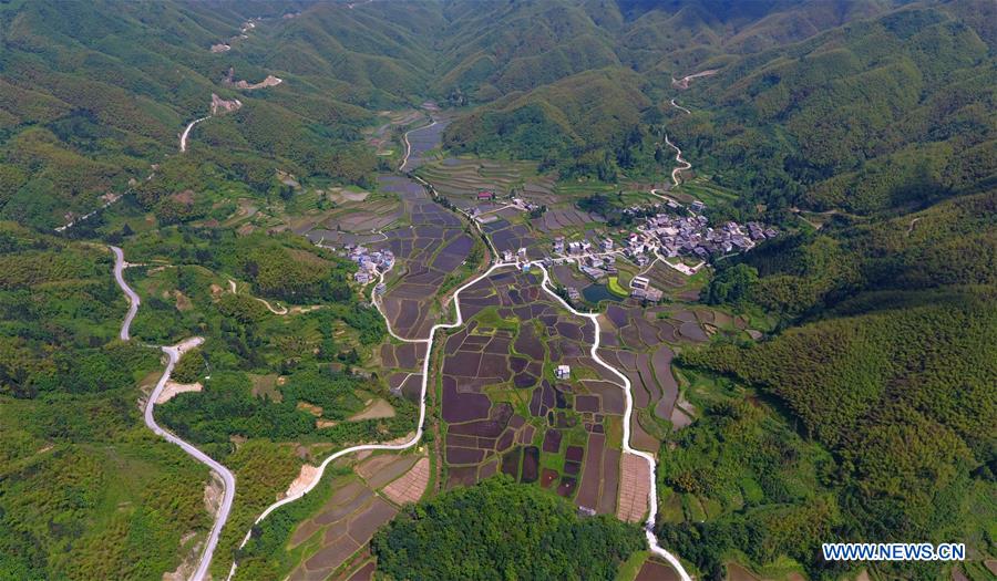 CHINA-GUANGXI-RONGSHUI-ROADS (CN)