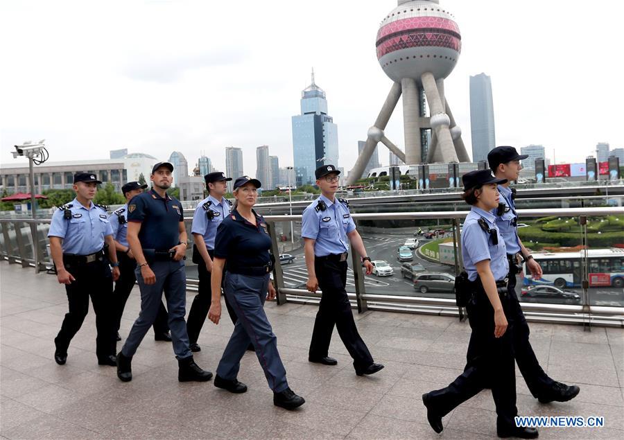 CHINA-SHANGHAI-ITALY-POLICE-JOINT PATROL (CN)