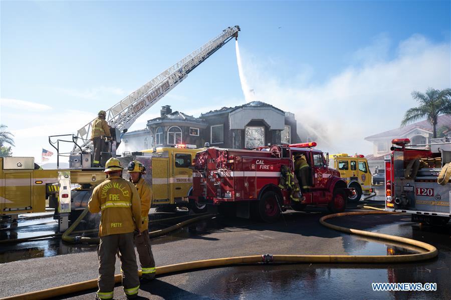 U.S.-LOS ANGELES-CHINO HILLS-BRUSH FIRE