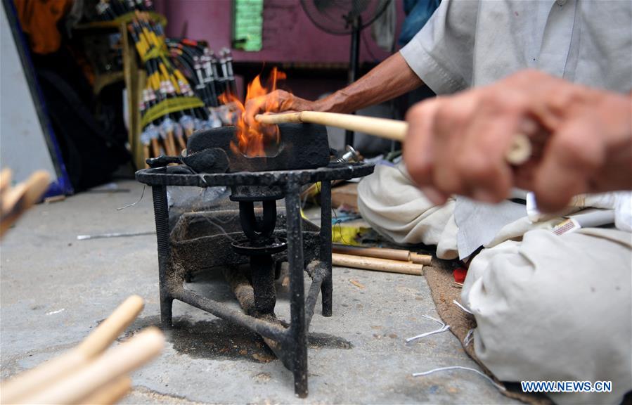 KASHMIR-JAMMU-HOOKAH