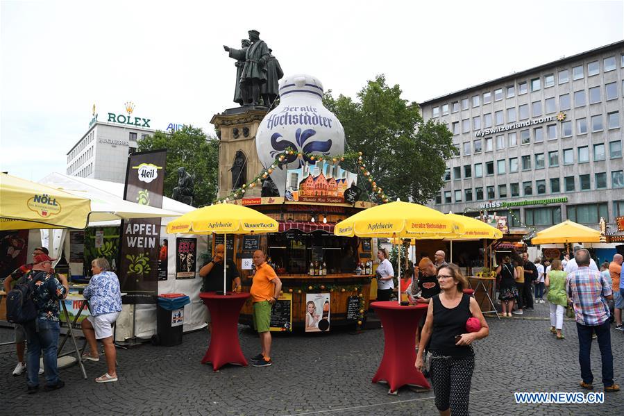 GERMANY-FRANKFURT-APPLE WINE FESTIVAL