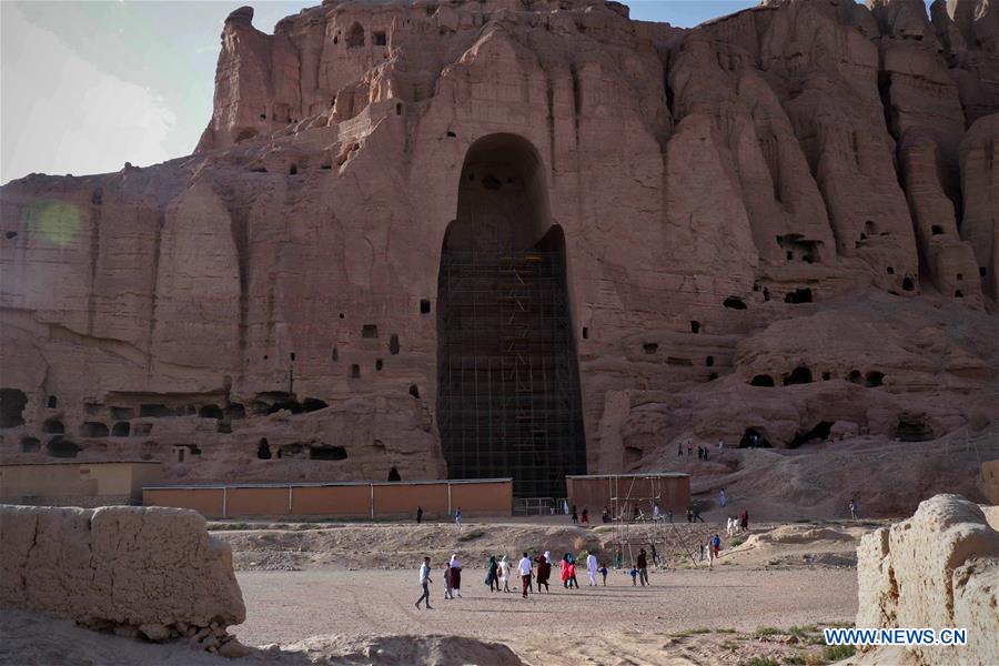 AFGHANISTAN-BAMYAN-TOURIST-VISIT