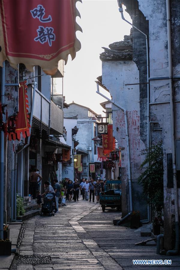 CHINA-ZHEJIANG-ANCIENT TOWN-SCENERY (CN)