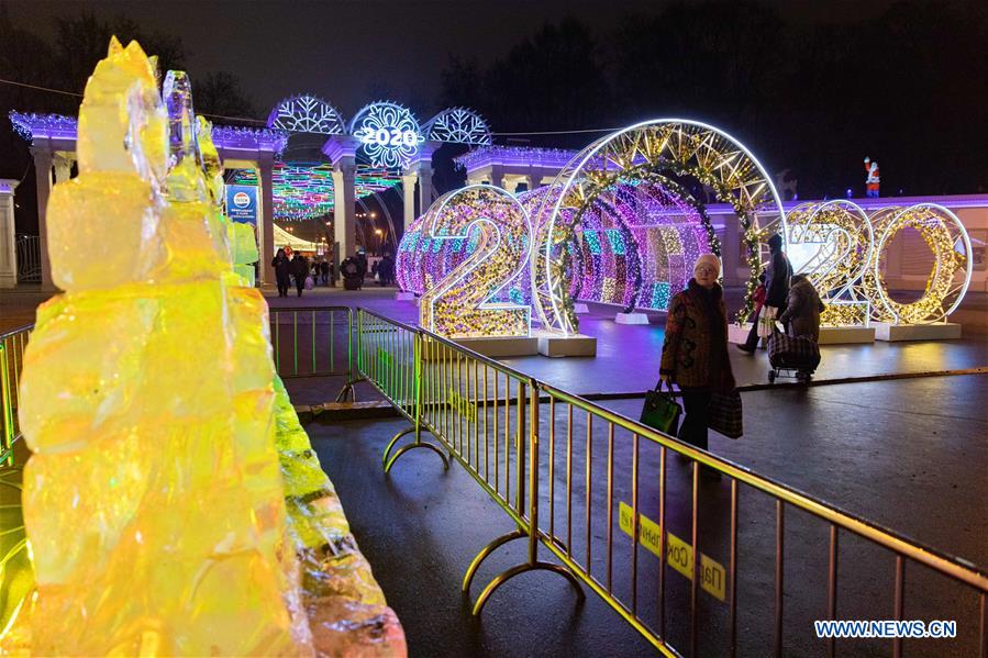 RUSSIA-MOSCOW-CHINA-HARBIN-ICE SCULPTURE