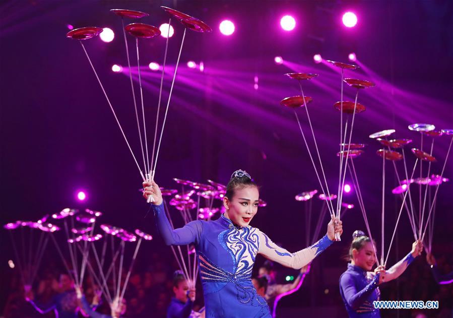 MONACO-MONTE-CARLO INTERNATIONAL CIRCUS FESTIVAL-CHINESE ACROBATS