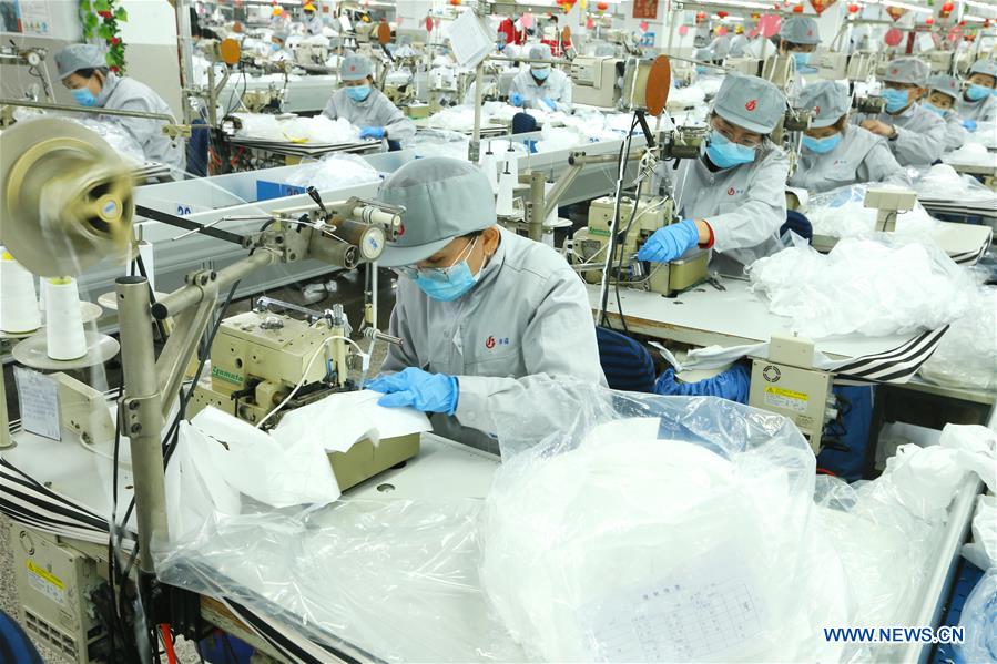 CHINA-SHANDONG-QINGDAO-NCP-FACE MASK-PRODUCTION (CN)