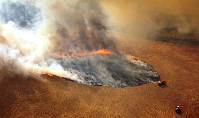 Xinhua Headlines: Devastating Australia bushfires overshadow people's lives amid slow government response