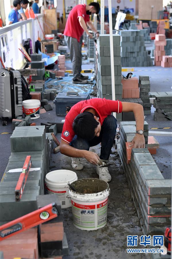 （新华全媒头条·图文互动）（3）上下合力，聚力破障，开辟“大国工匠”建设新格局