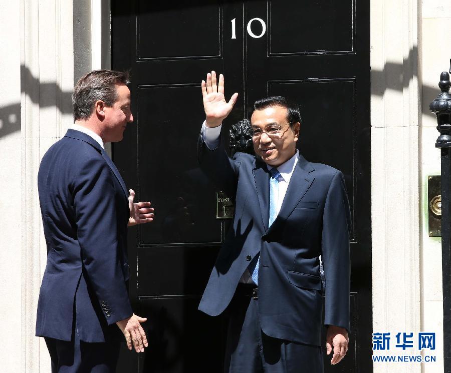 6月17日，中国国务院总理李克强在伦敦唐宁街10号首相府同英国首相卡梅伦举行中英总理年度会晤。新华社记者 庞兴雷 摄