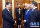 习近平参观乌兹别克斯坦最高会议参议院